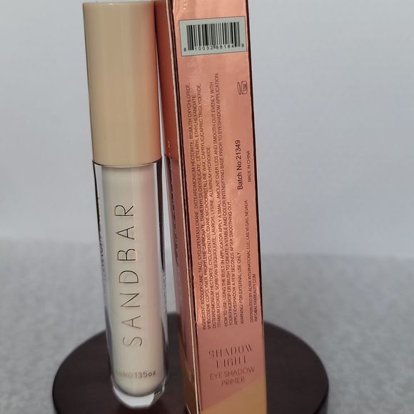 Sandbar Beauty Shadow Light Eyeshadow Primer - Picture 6 of 8